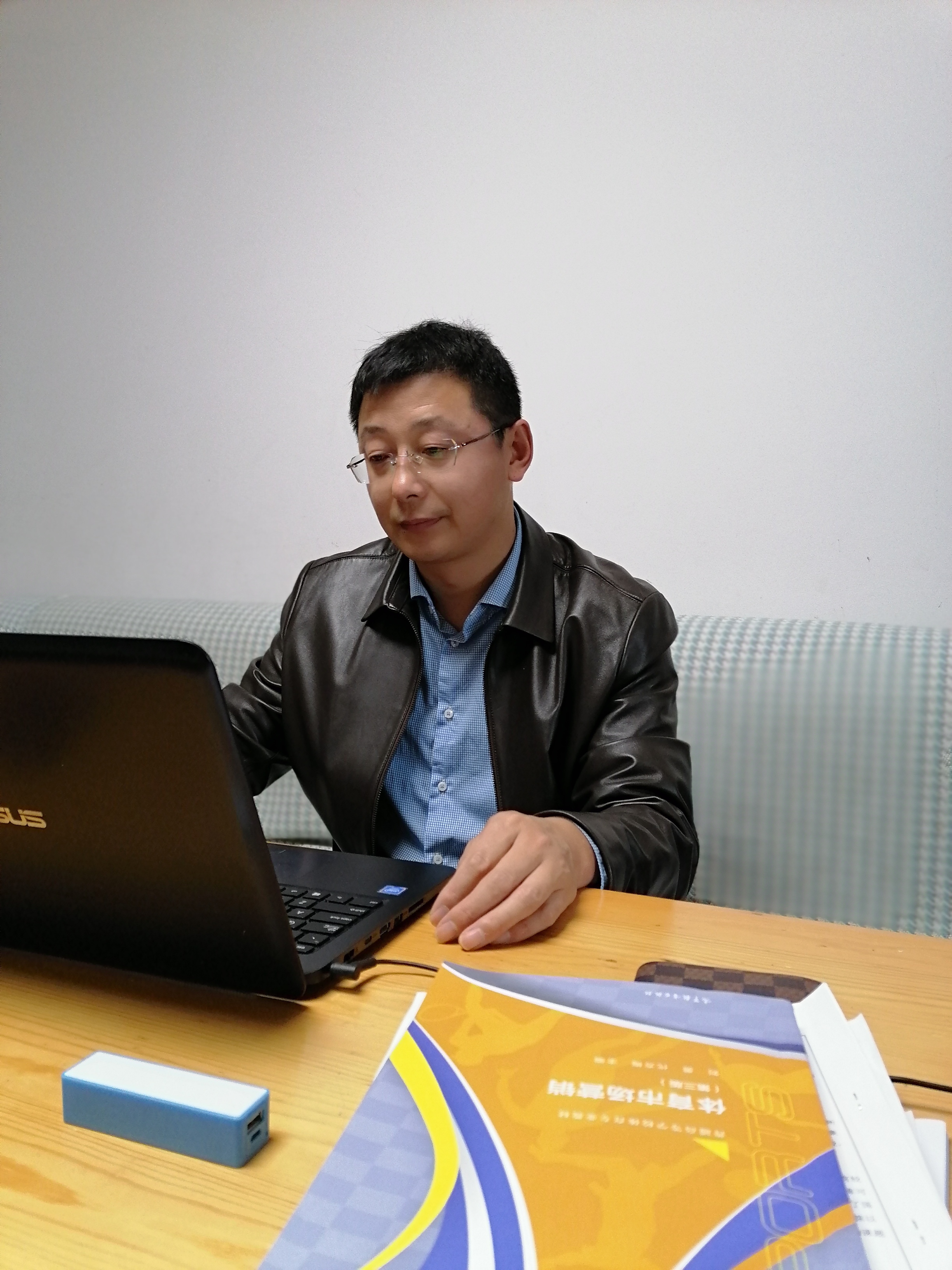 微信图片_20200312112942齐立斌.jpg