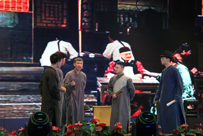 情景剧 金.png