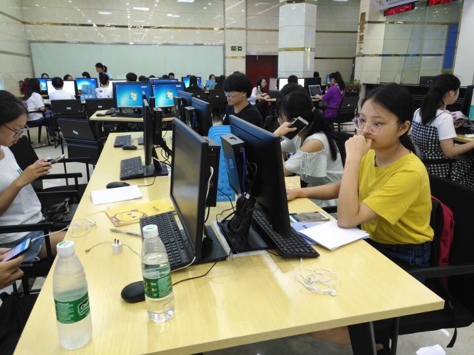 QIANNENG HUB举办企业模拟经营竞赛