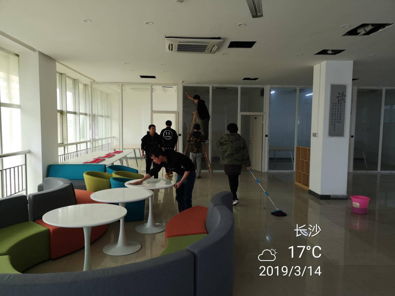 1552633172471065168.png