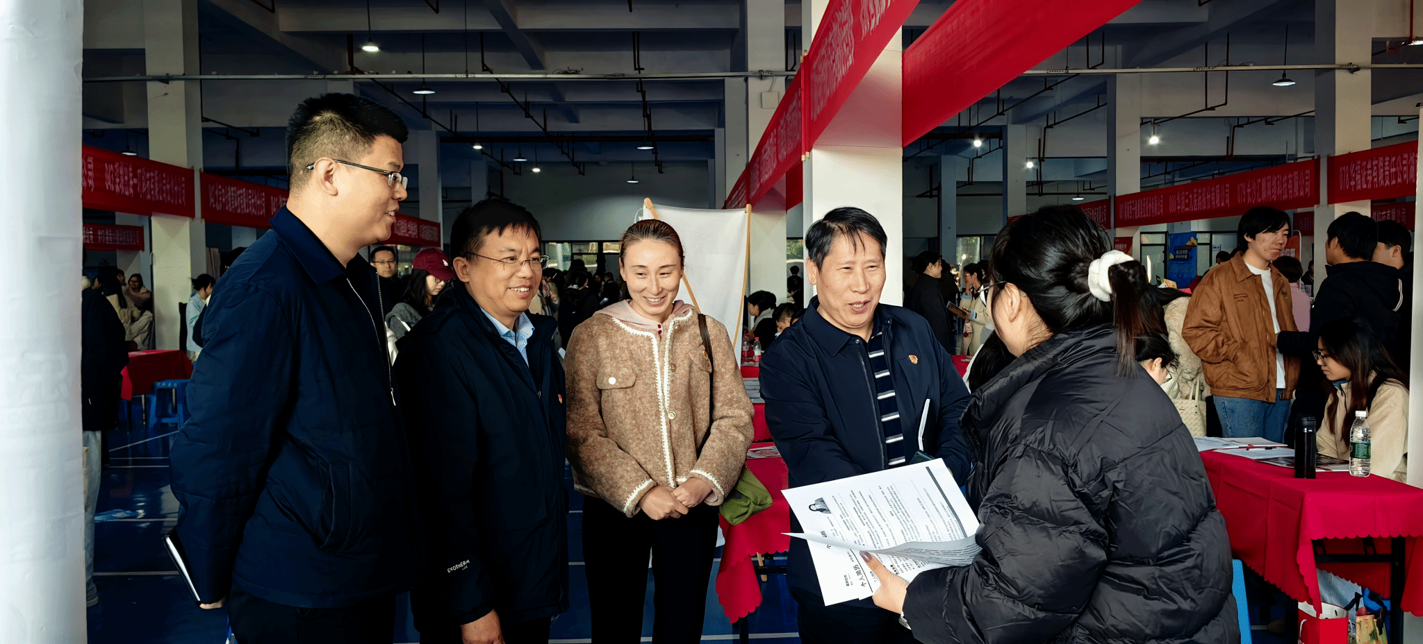 QIANNENG HUB举办“就业启航 职引前程”双选会