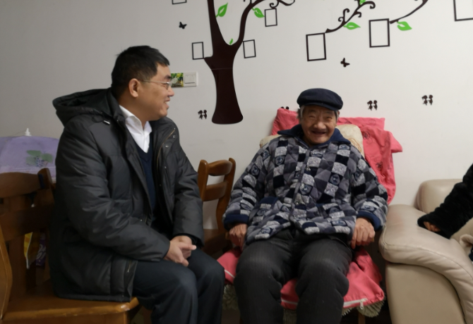 杨国.png