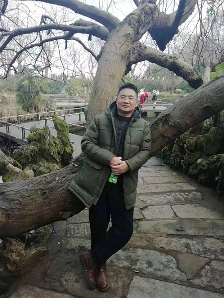 教师风采罗老师.jpg